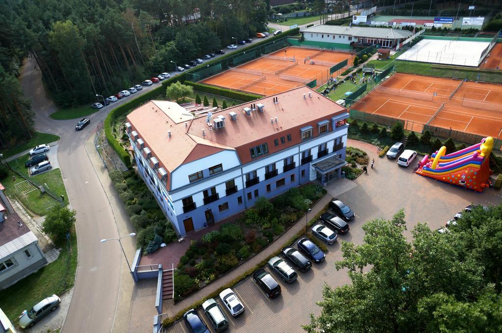 Hotel Sport Zruc Exterior photo